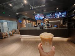 -瑞幸咖啡(外滩SOHO店)