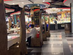 -四海一家自助餐(益田假日广场店)