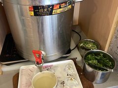 -佬钱湾仔(衣裳街店)