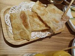 -小鱼小牛·鱼牛干锅·脆鱼火锅(世欧广场店)