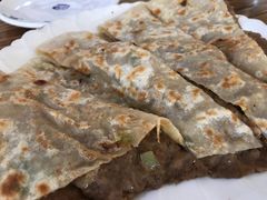 -溢心园香河肉饼总店