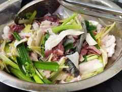 -周良天山牛杂城(天山路总店)