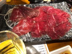 生吃牛肉-万兴佳烤肉·长白山老味道(东岸里店)