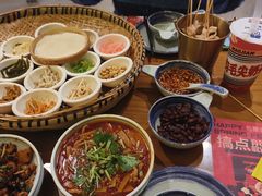 -包整·丝娃娃(一览甲秀楼风景店)