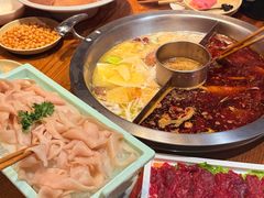 -佬土鹅肠火锅(解放路店)