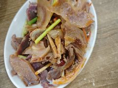 -吕记清真美食城(永兴服装街店)