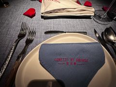 -弦月窗LUNETTE BY AMANDA(复兴路店)