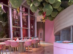 -水桶王国主题餐厅·聚会·生日派对·亲子活动·家庭套餐(亚龙湾希尔顿店)