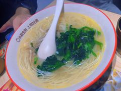 -小杨生煎(浦江欢乐颂店)