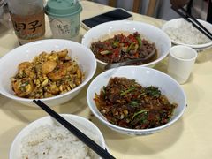 -笨罗卜浏阳菜馆(太平街店)