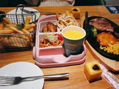 -夏日玛莉西餐厅(岳阳花板桥步步高店)