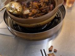-胡须佬鸡煲四季火锅店(石厦西村直营店)