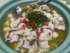 -重庆鸡公煲·青锅花椒鱼(牡丹江路店)