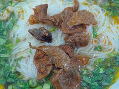 肥肠米粉-永华米粉(总店)