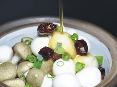 捞汁养生菌-迪拜七星酒店·京港酒楼