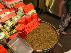 -六合夜市