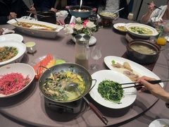 -香山湖家家宴(中山陵店)