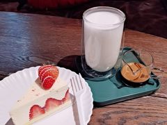 -黑草莓(重庆路店)