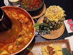 全家福-浩海火燒雲傣家菜(静安芮欧店)
