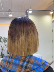 -V7 HAIR SALON