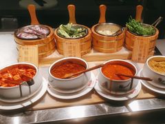 -芝小官毛肚火锅海鲜自助(苏州吴江区万宝店)