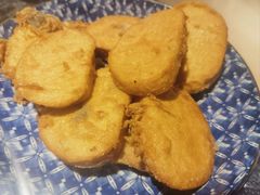 臭豆腐炸馒头片-布衣草棚风格餐厅