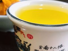 -飞虎过桥米线(翠湖店)