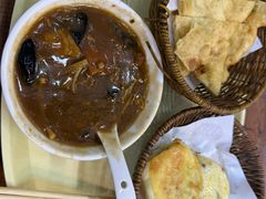 -穆彦华逍遥镇胡辣汤(岗坡路店)