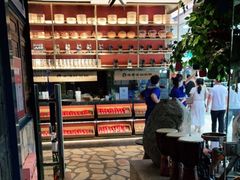 -老牌坊云南鱼豆花火锅(哈西万达店)