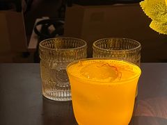 -Mx.cocktail bar