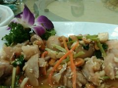 捞起猪手-碧海渔村(黄埔东路店)