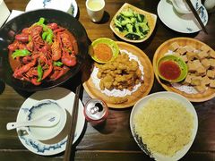 -聚汇三少·龙虾·中餐厅(莫邪路新天地店)