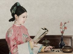 -九月鹰飞汉服摄影工作室