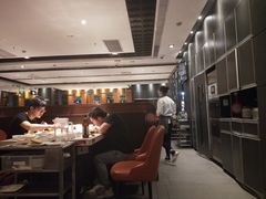 大堂-海底捞火锅(杭州庆春路夜宵主题店)