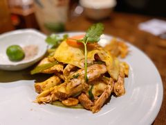 越式麻油捞鸡-大头虾越式风味餐厅(光明广场店)