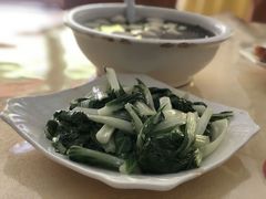 -双月饭店·20年老字号(新村店)