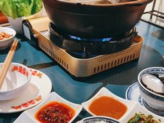 -邹开喜·小海鲜醉鸡煲·潮汕鲜切牛肉店(襄阳北路店)