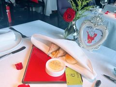 -弦月窗LUNETTE BY AMANDA(复兴路店)