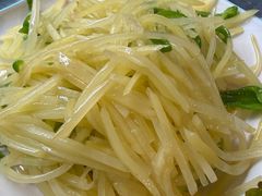 -金良酸菜鱼(宁海路总店)