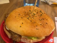 -必胜客(港城新天地店)