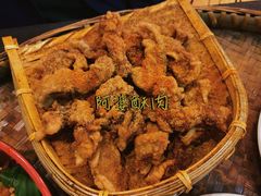 -爆炸头阿姨小四川正宗川味小吃(无任何分店)