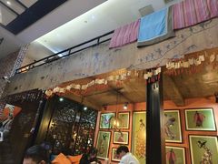 -香巴拉云南餐厅(华莱坞店)