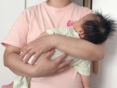 -爱贝尔高端月嫂(母婴护理)