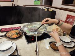 -潮汕良记牛肉火锅(洪武路店)