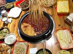 -钢管厂五区小郡肝串串香(奥克斯广场锦城万达店)