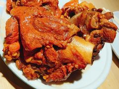 招牌酱大骨-关东小磨东北菜(上海长风大悦城店)