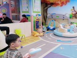 -孩子王(昆山招商花园城店)