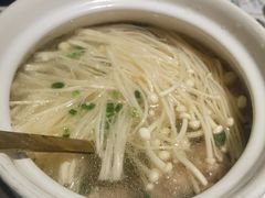 -费大厨辣椒炒肉(万家丽一店)