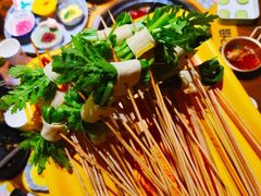 -牛小嫩串串火锅(老国贸总店)