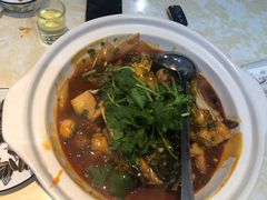 -魏铭鱼头捞饭(晋阳路店)